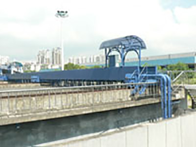 行車式吸泥機(jī)